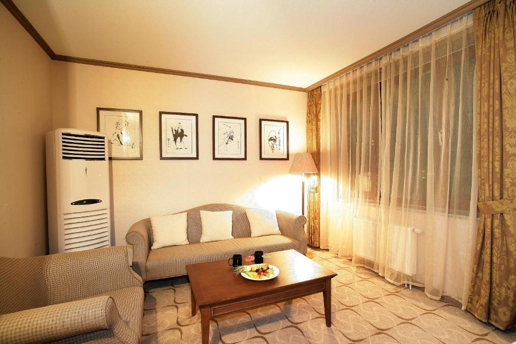 Sunjin Grand Hotel 울란바토르 외부 사진